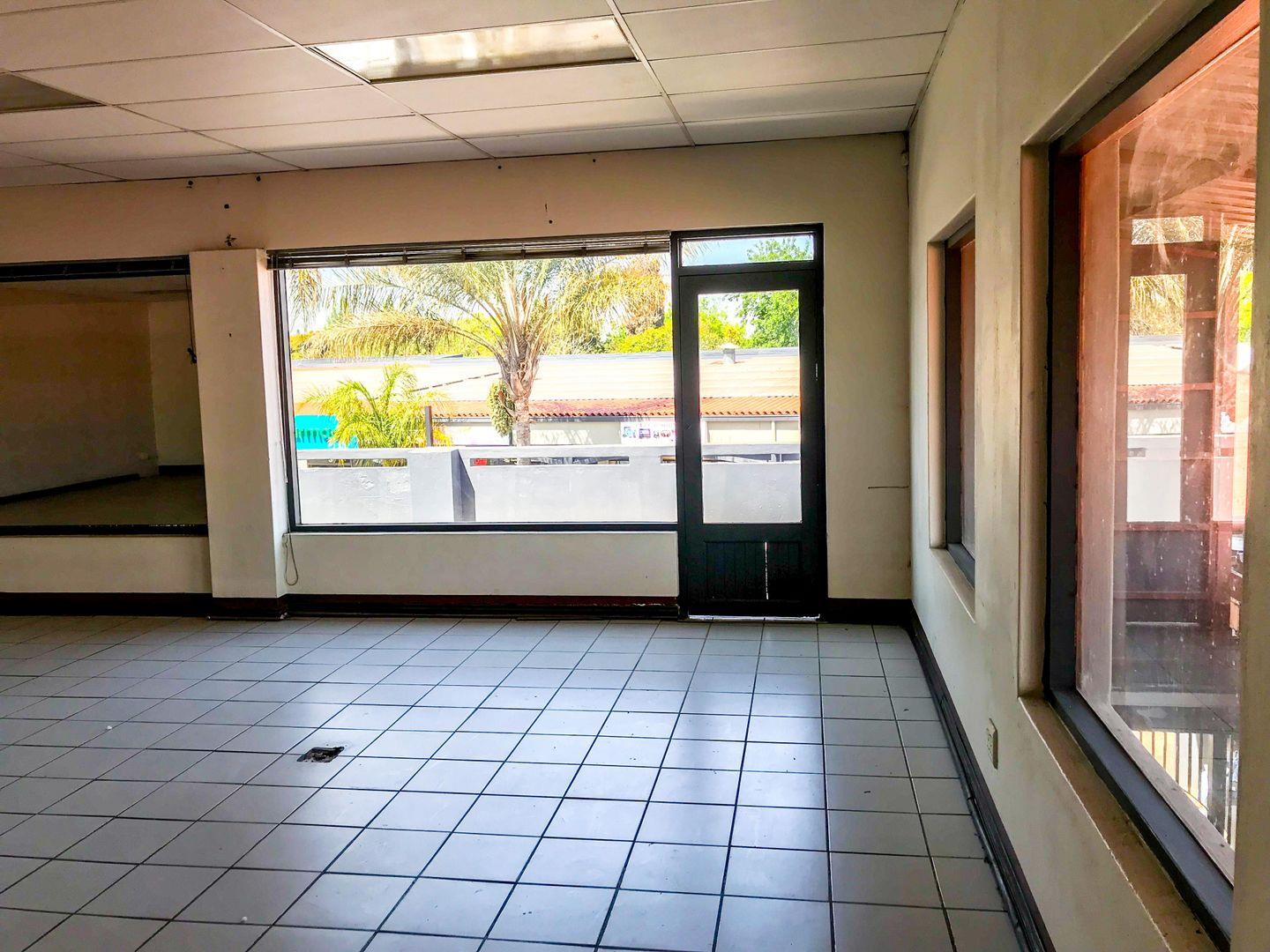 To Let commercial Property for Rent in Windsor Glen Gauteng