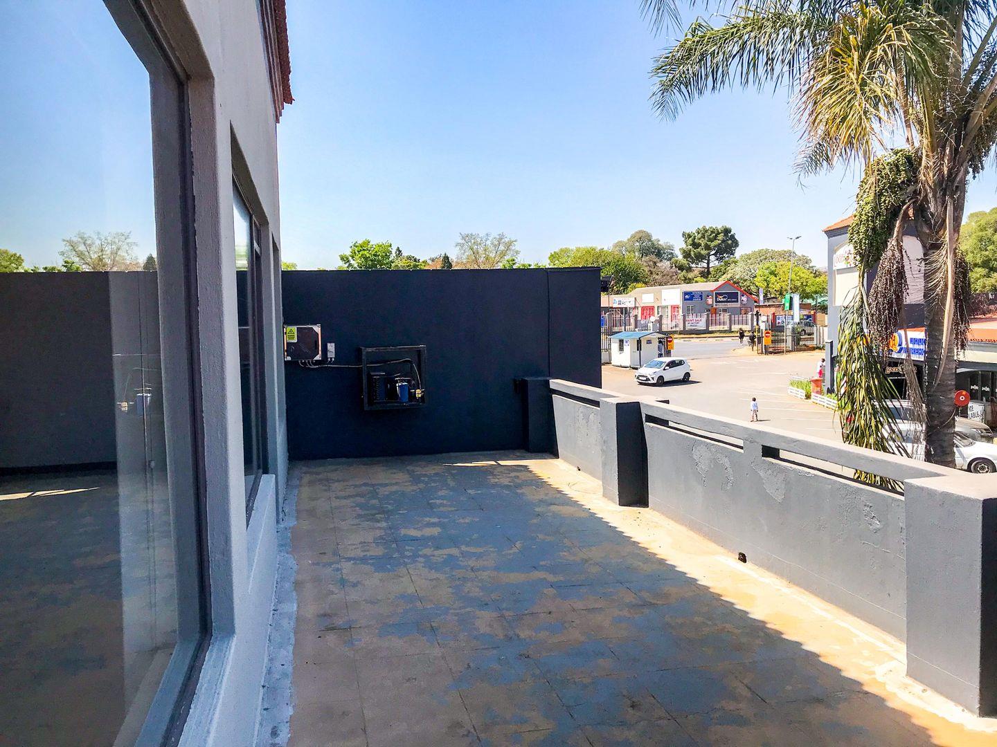 To Let commercial Property for Rent in Windsor Glen Gauteng