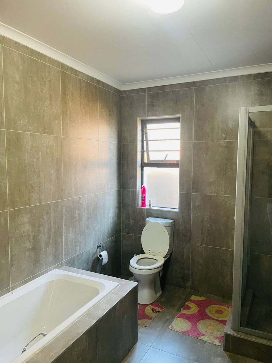 3 Bedroom Property for Sale in Klerksoord Gauteng