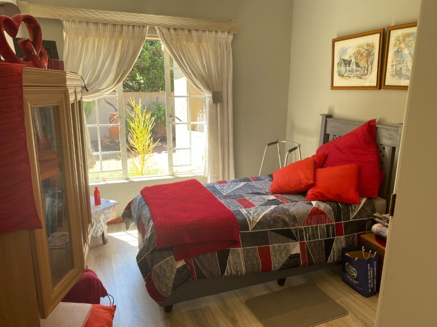 2 Bedroom Property for Sale in Annlin Gauteng