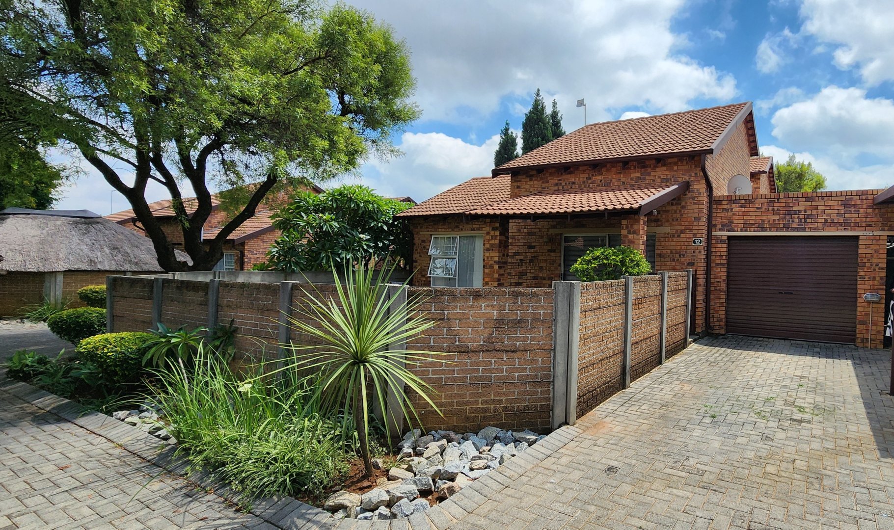 3 Bedroom Property for Sale in Wilgeheuwel Gauteng