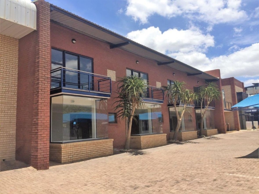 To Let commercial Property for Rent in North Riding Gauteng