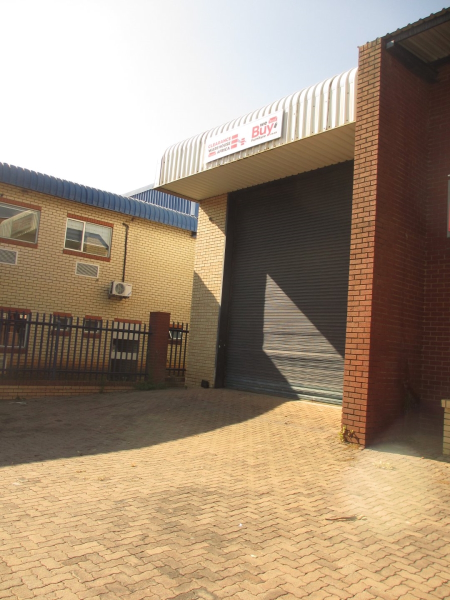 To Let commercial Property for Rent in North Riding Gauteng