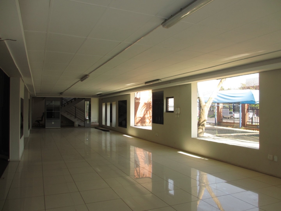 To Let commercial Property for Rent in North Riding Gauteng