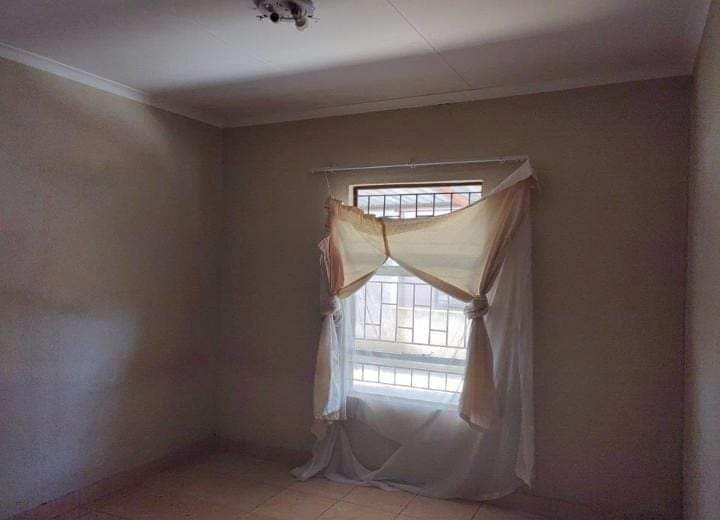 3 Bedroom Property for Sale in Soshanguve VV Gauteng