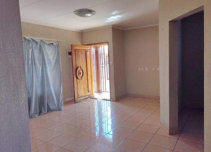 3 Bedroom Property for Sale in Soshanguve VV Gauteng