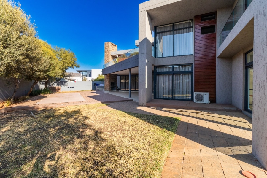 4 Bedroom Property for Sale in Serengeti Lifestyle Estate Gauteng