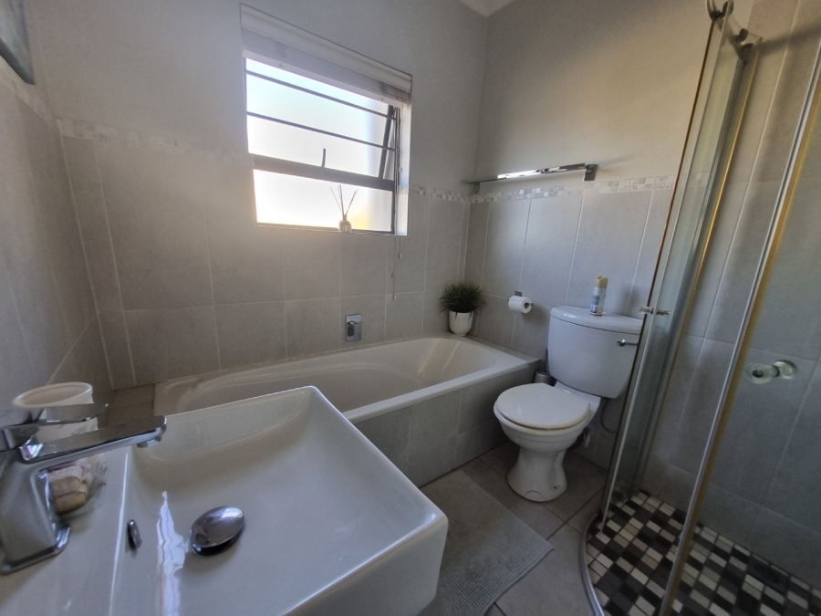 3 Bedroom Property for Sale in Paulshof Gauteng