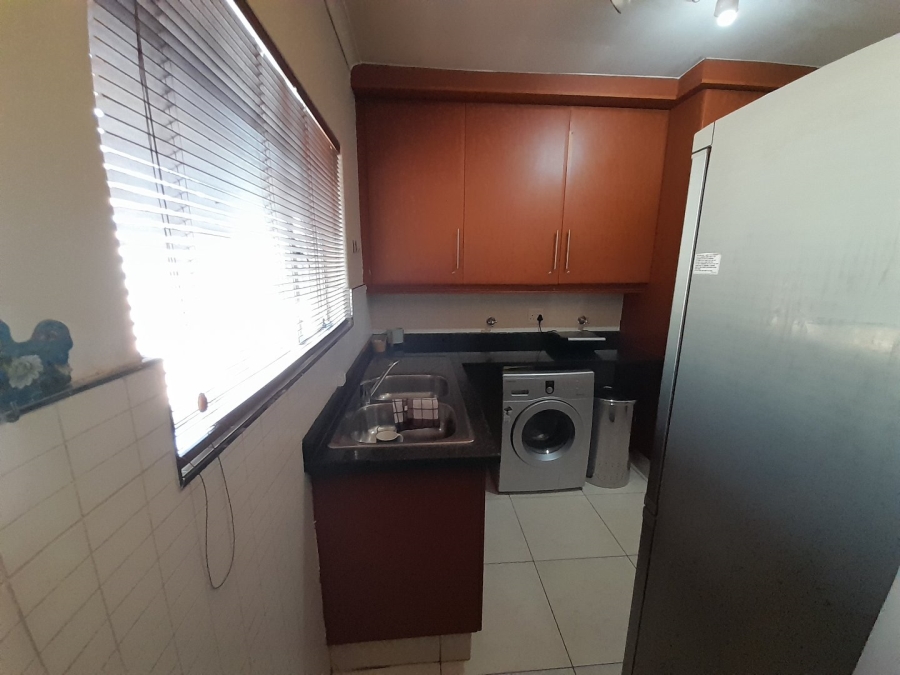 4 Bedroom Property for Sale in Rooihuiskraal Gauteng