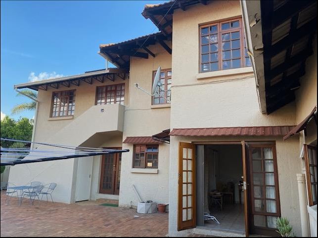 10 Bedroom Property for Sale in Bedfordview Gauteng