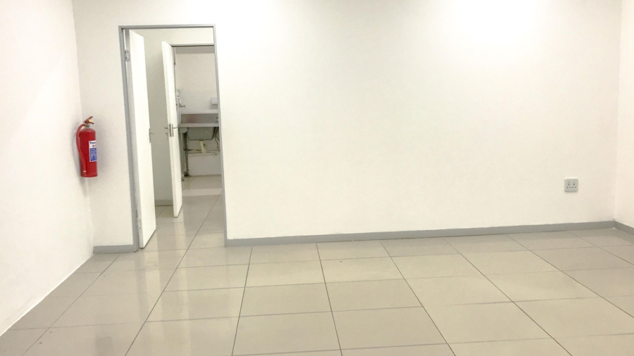 To Let commercial Property for Rent in Blackheath Gauteng