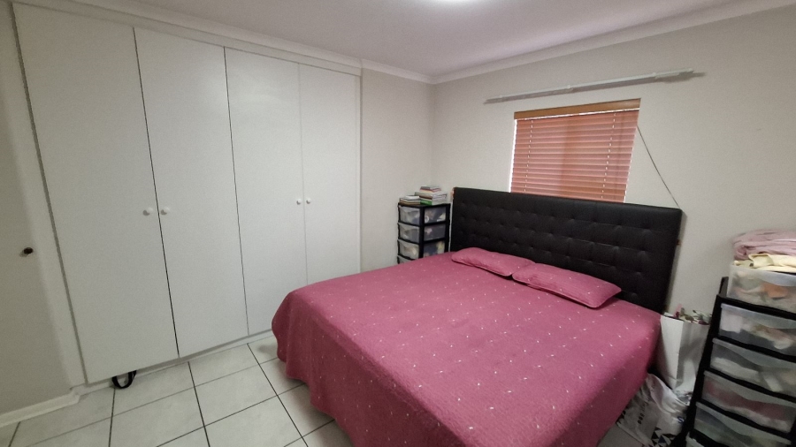 To Let 2 Bedroom Property for Rent in Northcliff Gauteng