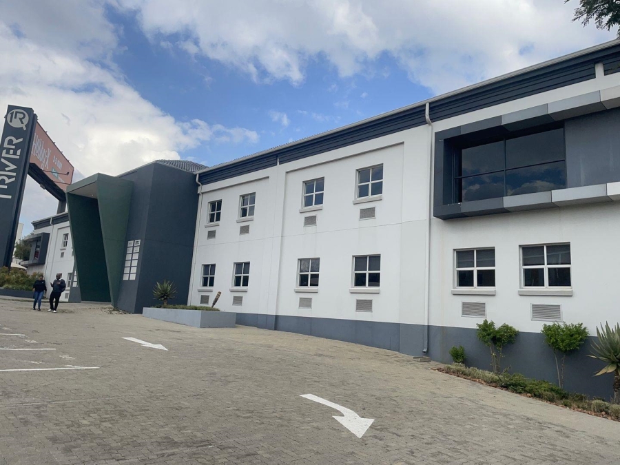 To Let commercial Property for Rent in Halfway Gardens Gauteng