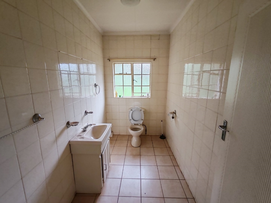 To Let 4 Bedroom Property for Rent in Houtkop A H Gauteng