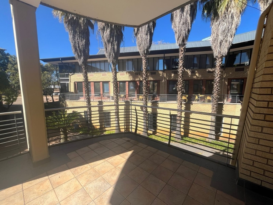 To Let commercial Property for Rent in Constantia Kloof Gauteng