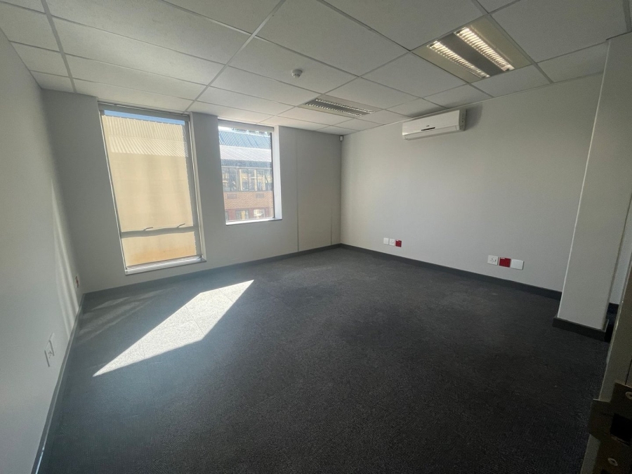 To Let commercial Property for Rent in Constantia Kloof Gauteng