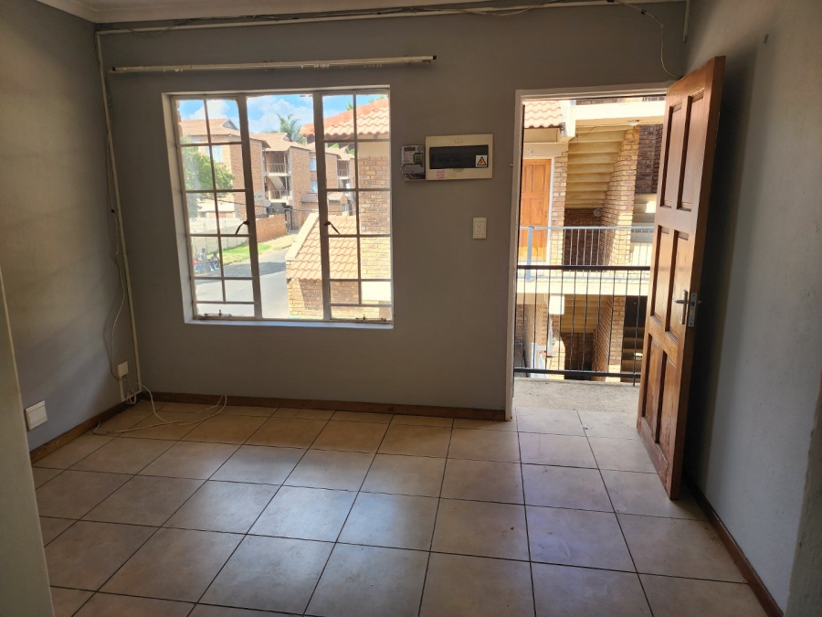 1 Bedroom Property for Sale in Kempton Park Central Gauteng