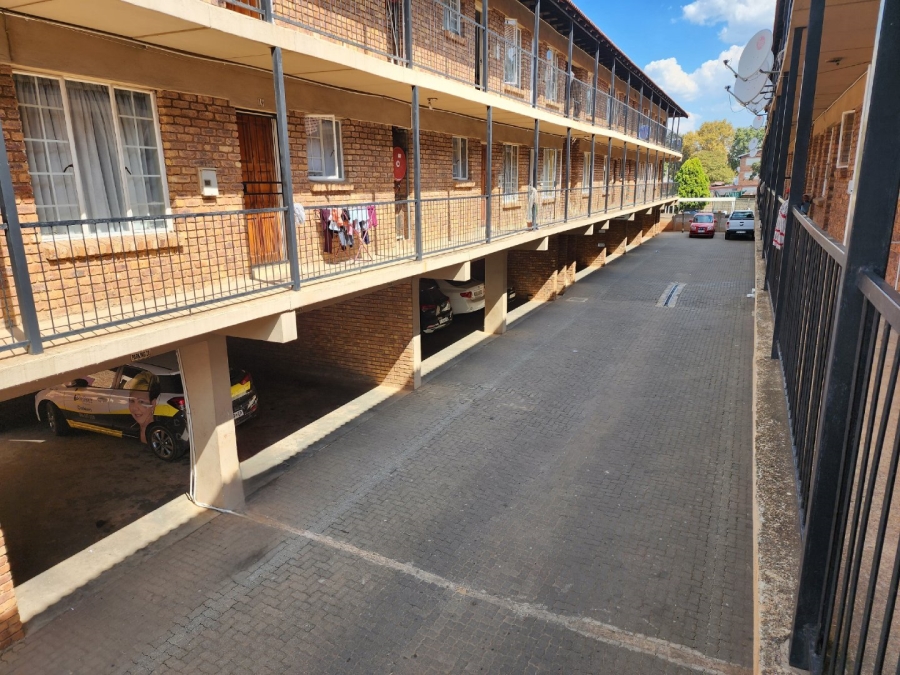 1 Bedroom Property for Sale in Kempton Park Central Gauteng