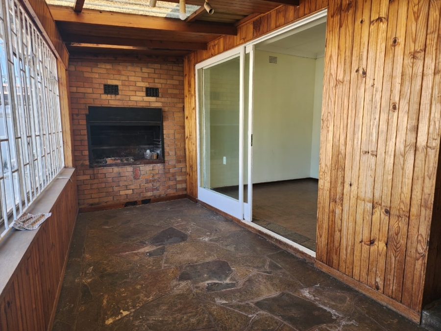 To Let 3 Bedroom Property for Rent in Ravensklip Gauteng