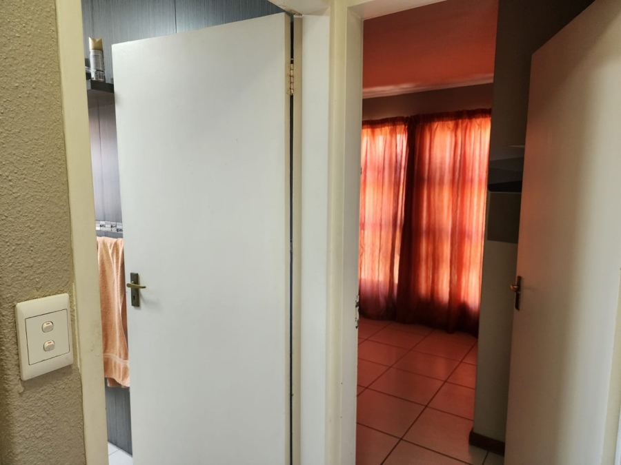 To Let 3 Bedroom Property for Rent in Jansenpark Gauteng