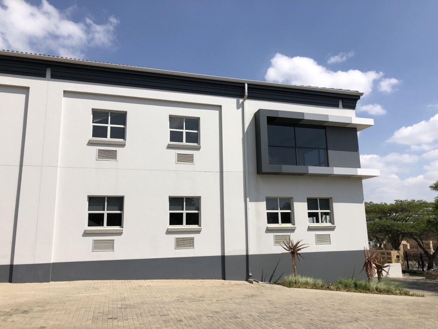 To Let commercial Property for Rent in Halfway Gardens Gauteng