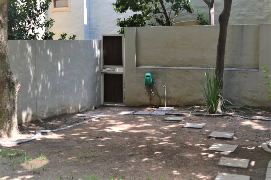 To Let 1 Bedroom Property for Rent in Lonehill Gauteng