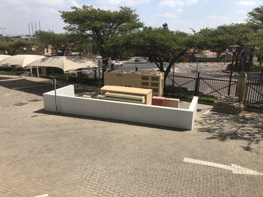 To Let commercial Property for Rent in Halfway Gardens Gauteng