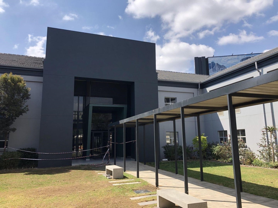 To Let commercial Property for Rent in Halfway Gardens Gauteng