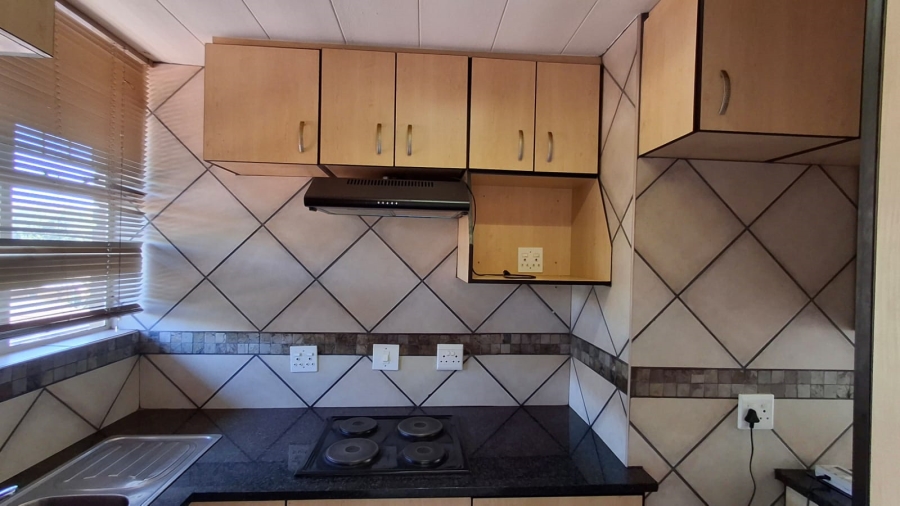 3 Bedroom Property for Sale in Pretoria Gardens Gauteng