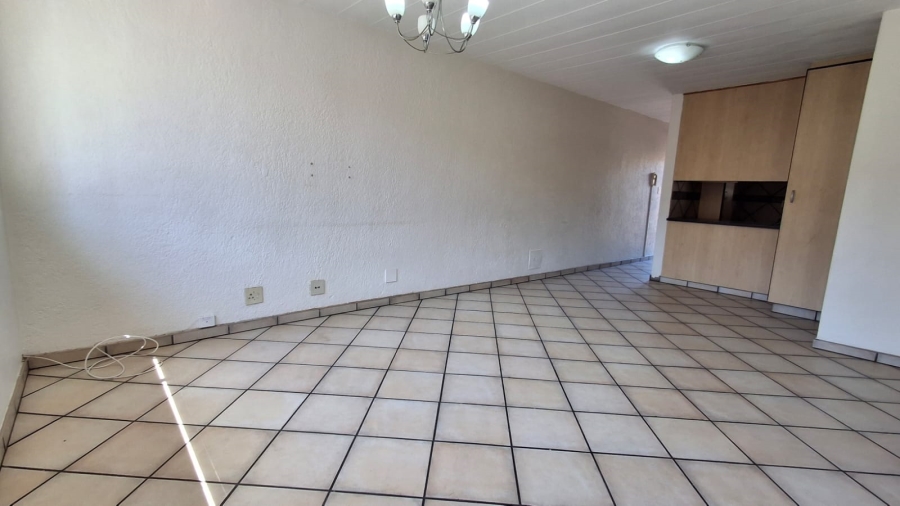 3 Bedroom Property for Sale in Pretoria Gardens Gauteng