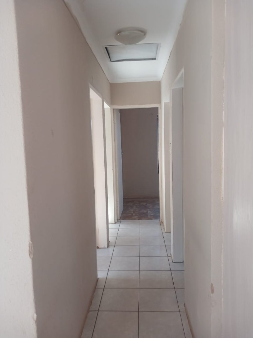 To Let 3 Bedroom Property for Rent in Soshanguve VV Gauteng