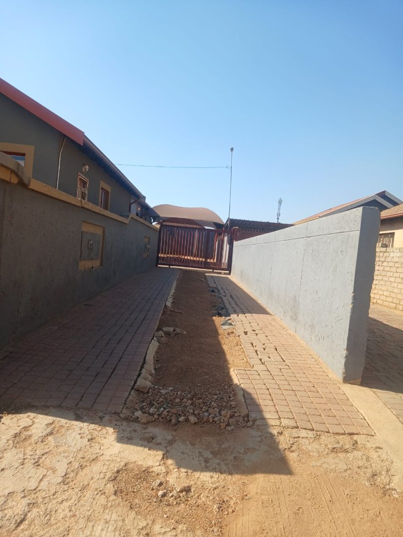 To Let 3 Bedroom Property for Rent in Soshanguve VV Gauteng