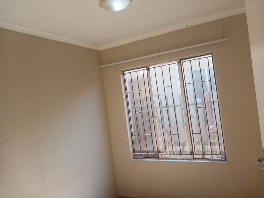 To Let 3 Bedroom Property for Rent in Soshanguve VV Gauteng