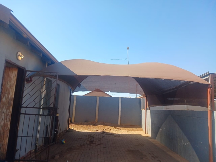 To Let 3 Bedroom Property for Rent in Soshanguve VV Gauteng