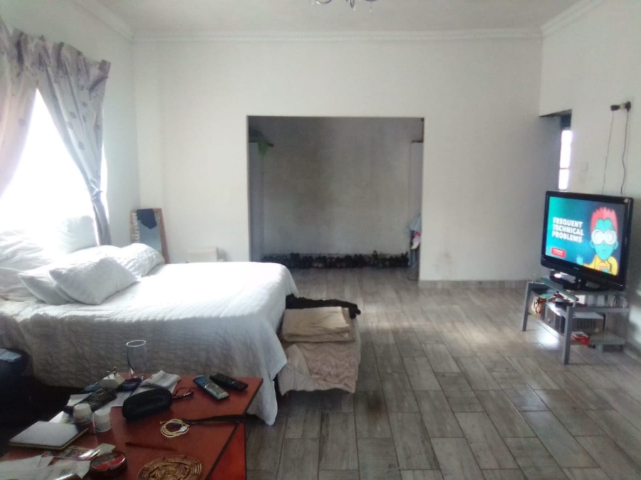  Bedroom Property for Sale in Elandspark Gauteng