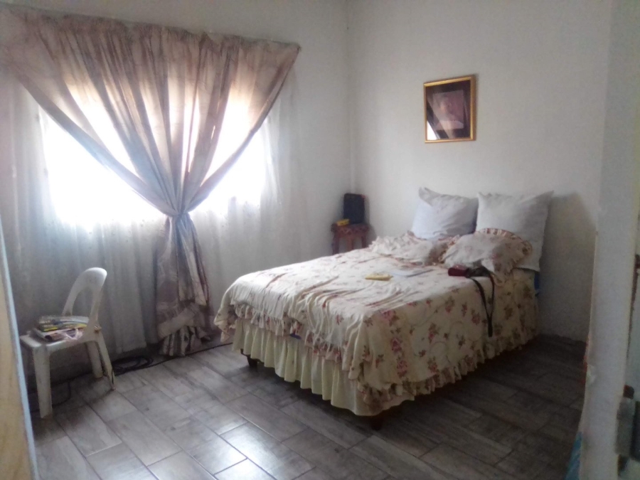  Bedroom Property for Sale in Elandspark Gauteng