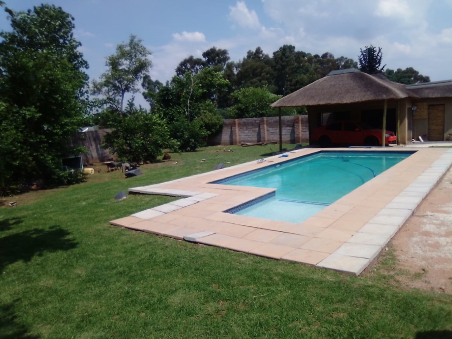  Bedroom Property for Sale in Elandspark Gauteng