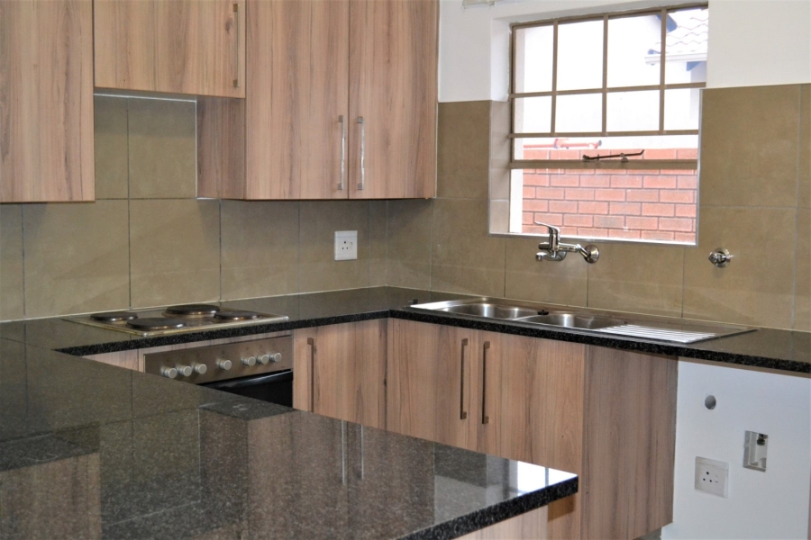 To Let 3 Bedroom Property for Rent in Stone Ridge Gauteng