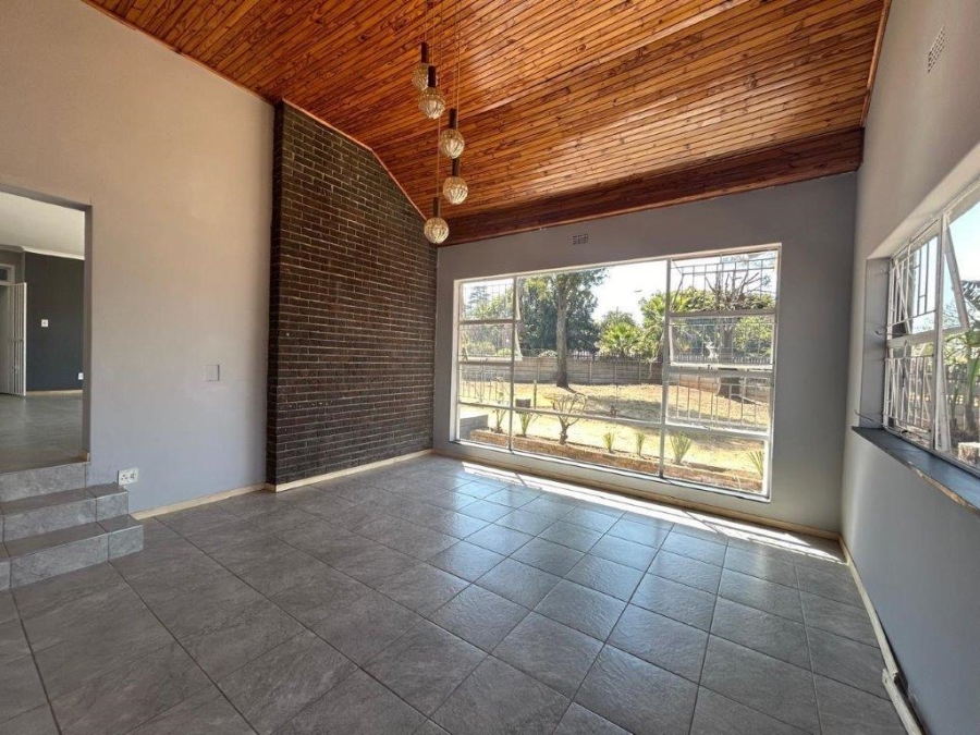 4 Bedroom Property for Sale in Aston Manor Gauteng