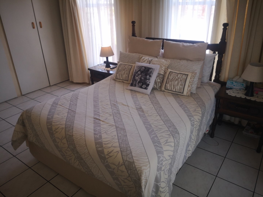 4 Bedroom Property for Sale in Sunnyrock Gauteng