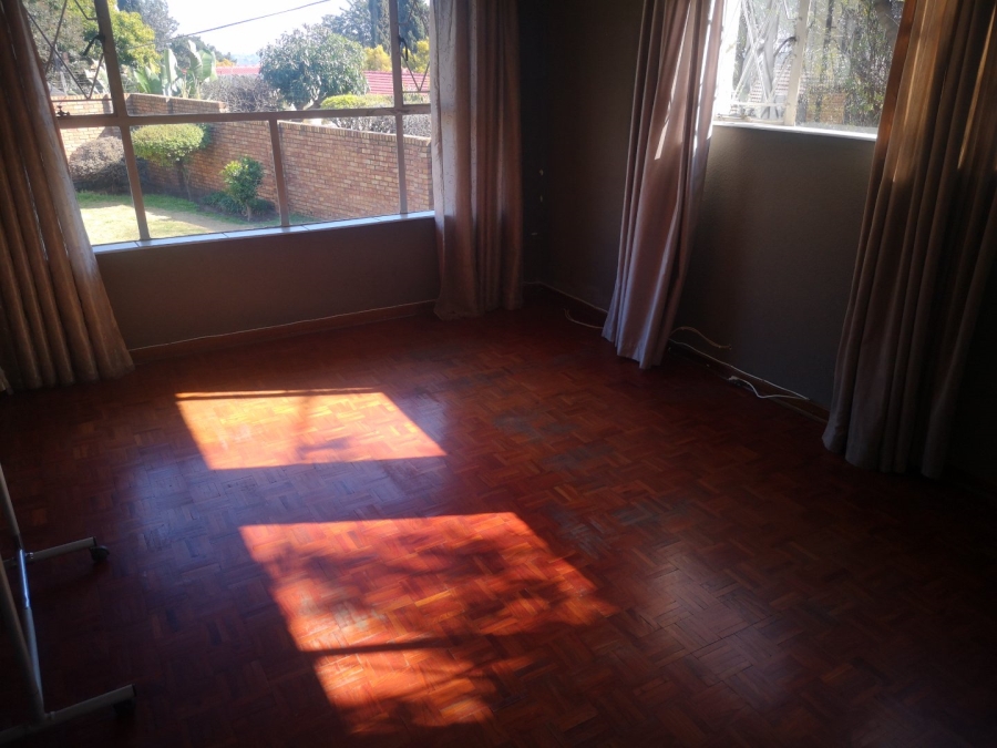 4 Bedroom Property for Sale in Sunnyrock Gauteng