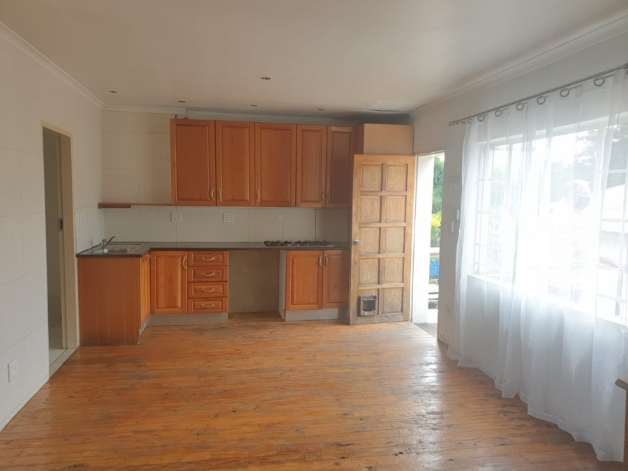 To Let 1 Bedroom Property for Rent in Orchards Gauteng