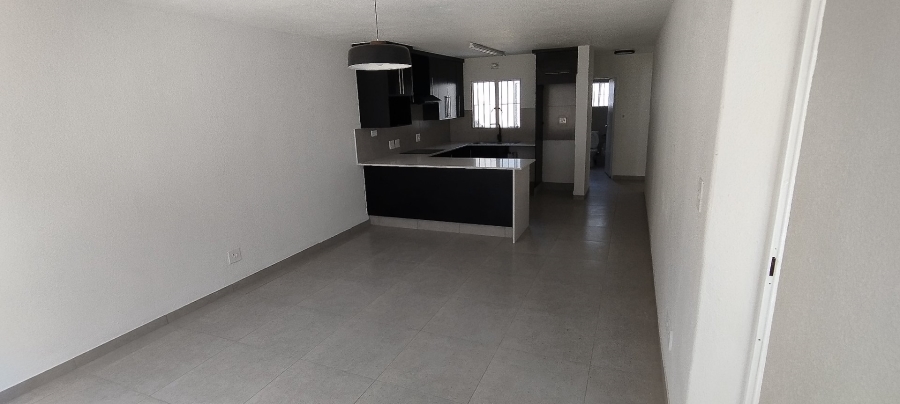 2 Bedroom Property for Sale in Mulbarton Gauteng