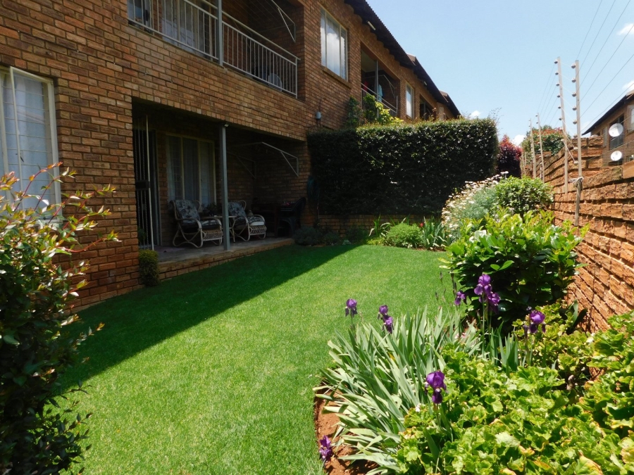 2 Bedroom Property for Sale in Wentworth Park Gauteng