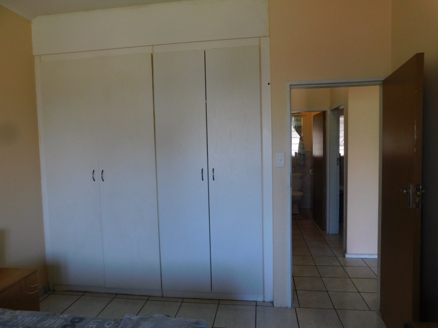 2 Bedroom Property for Sale in Wentworth Park Gauteng