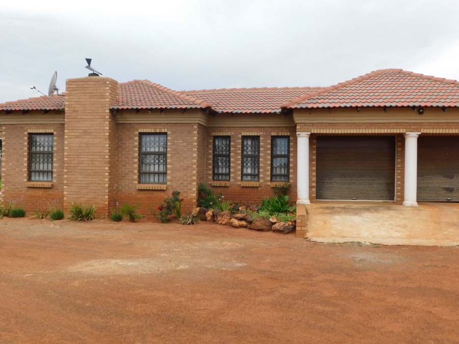 4 Bedroom Property for Sale in West Rand A H Gauteng