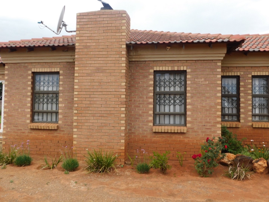 4 Bedroom Property for Sale in West Rand A H Gauteng