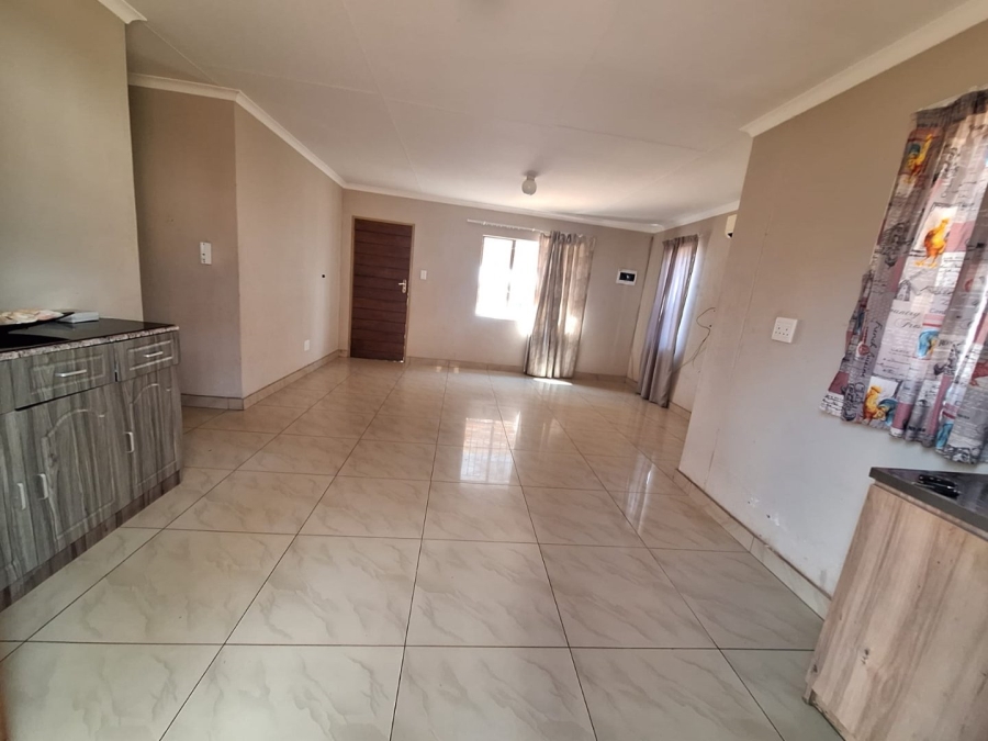 To Let 3 Bedroom Property for Rent in Mahube Valley Gauteng