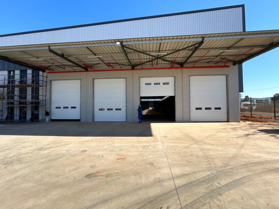 To Let commercial Property for Rent in Jet Park Gauteng