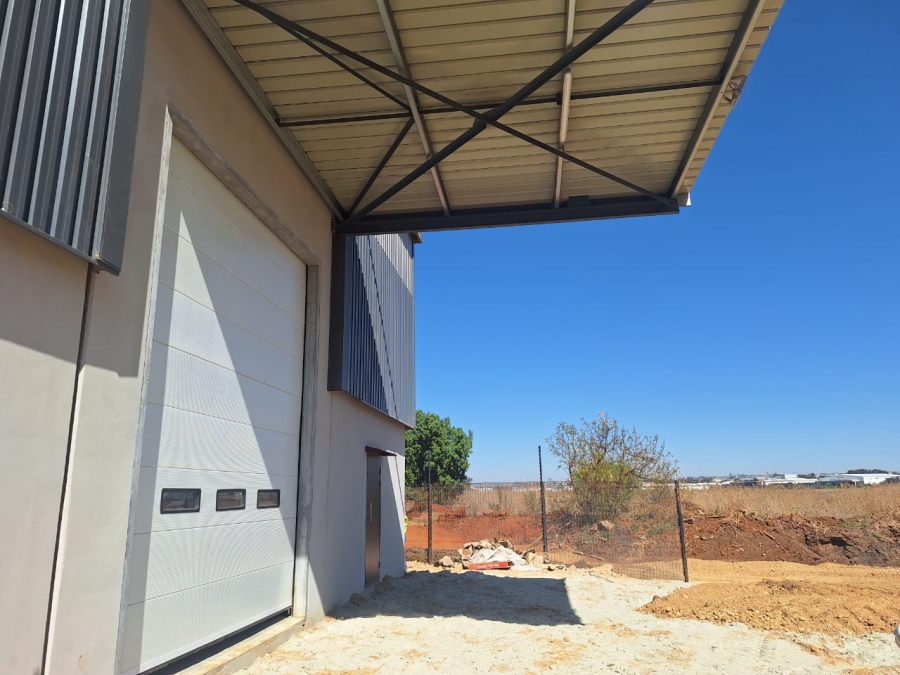 To Let commercial Property for Rent in Jet Park Gauteng